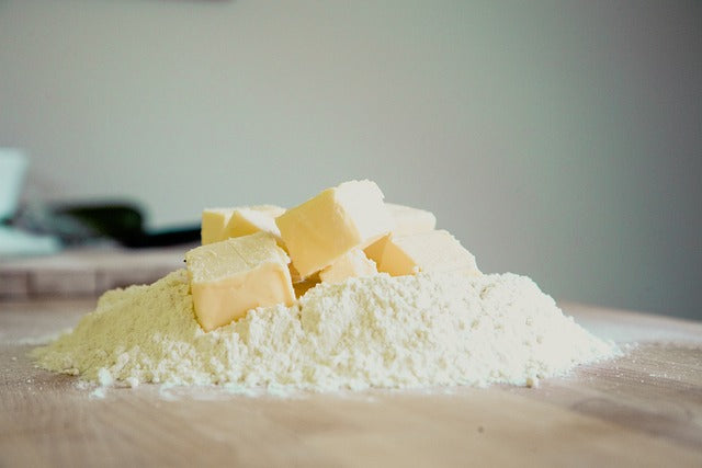 8 DIFFERENCES BETWEEN GHEE AND BUTTER